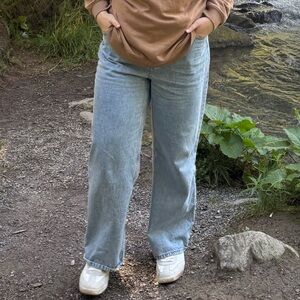 Curvy Fit Wide Ultra High Jeans